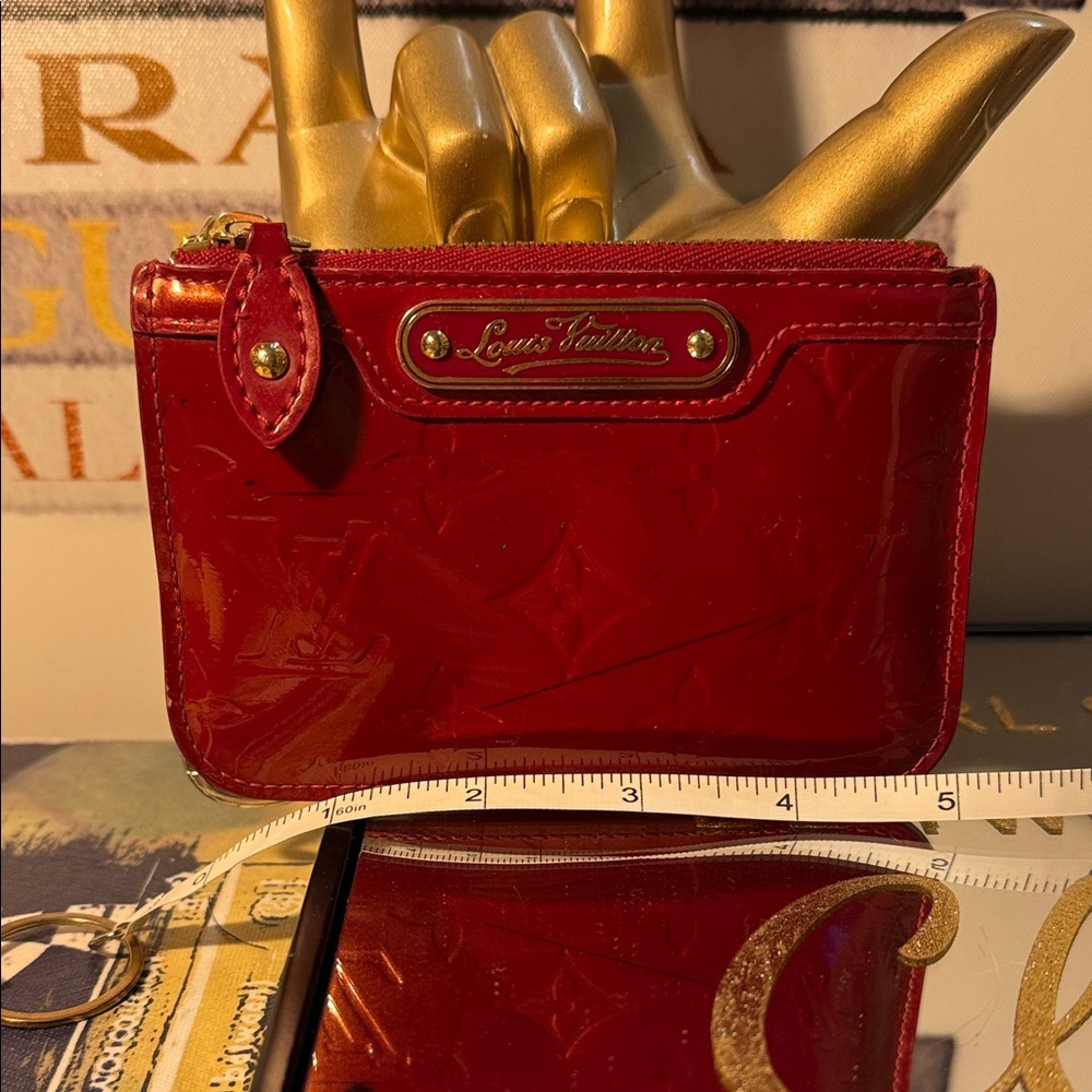 Louis Vuitton Red Vernis Card Holder - Picture 5 of 9